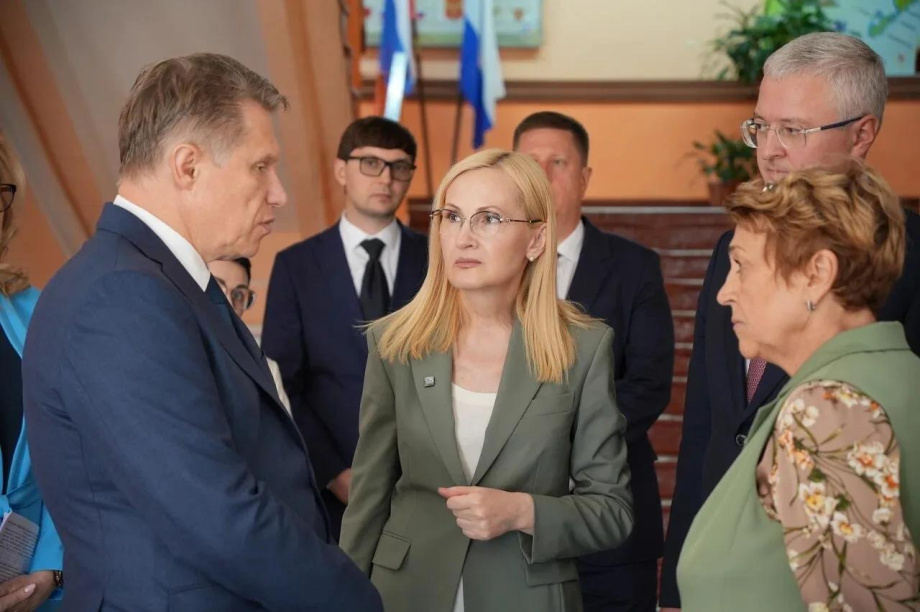 Ирина Яровая инициировала создание на Камчатке программы заботы о здоровье ребенка в школе. . Фотография 5