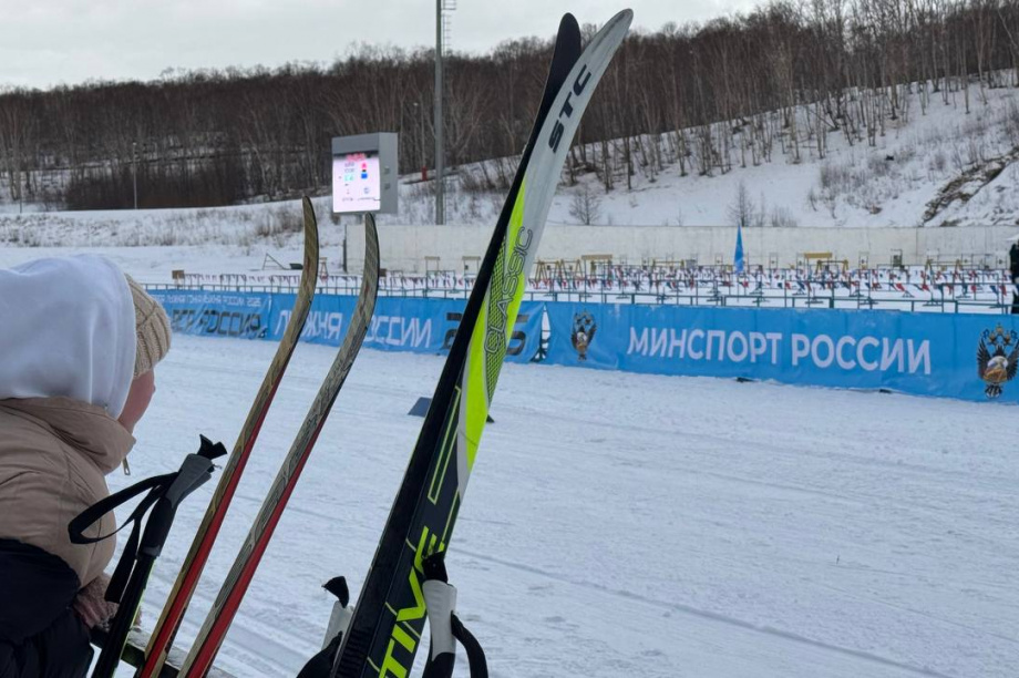 По “Лыжне России” на Камчатке пробежали более полутора тысяч спортсменов. Фото: ИА "Камчатка". Фотография 7