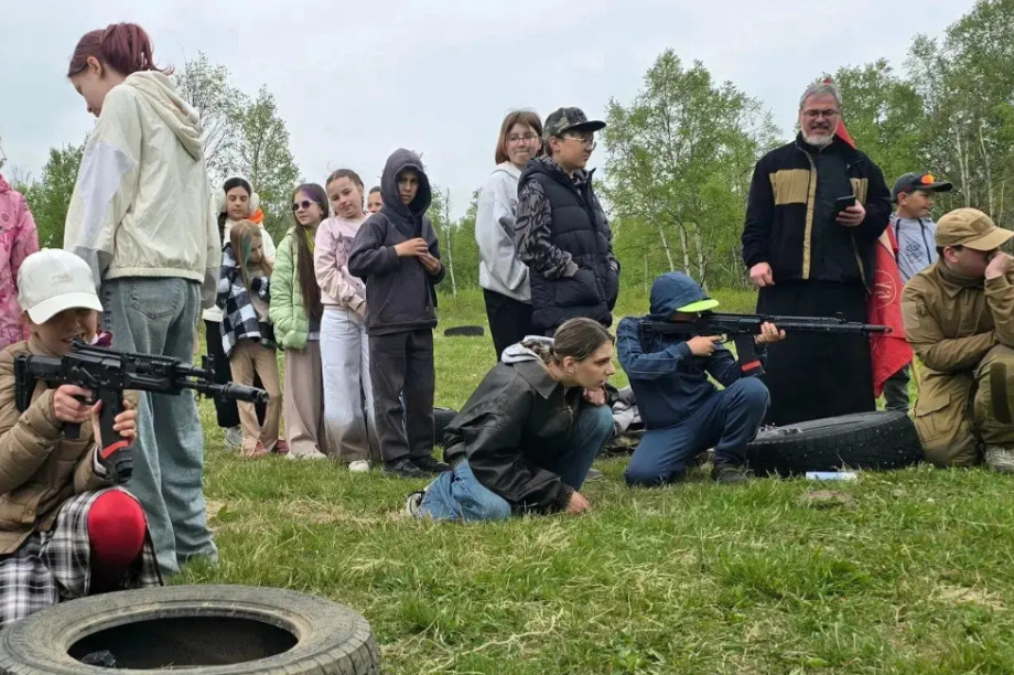В Центре «Добрыня» камчатские дети учатся любви к Отечеству через молитву и спорт. Фото: kamgov.ru. Фотография 6