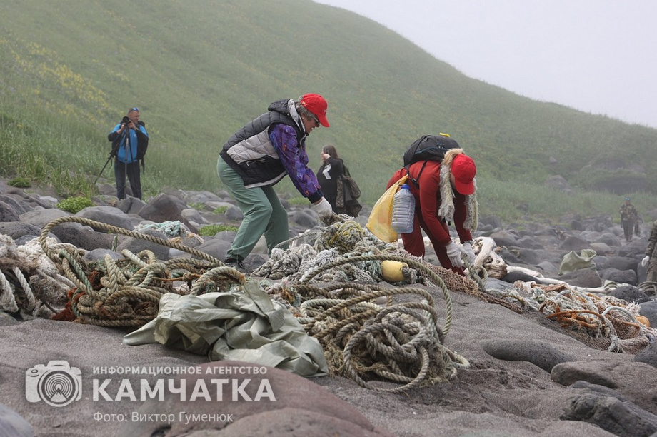 Заповедный берег юга Камчатки очистили от мусора. фото: Виктор Гуменюк. Фотография 39