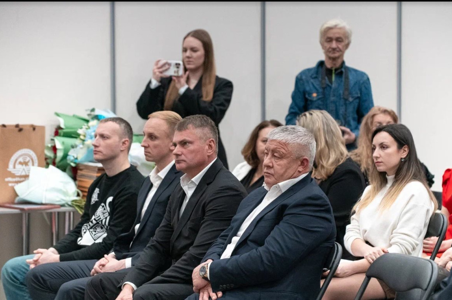 На Камчатке отметили День российской печати (фоторепортаж). Фото: kamgov.ru; О. Семёнова. Фотография 4