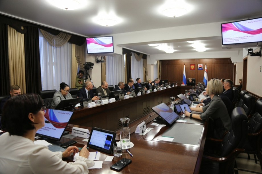 Бюджет-2024 камчатского Фонда ОМС вырастет на 20,5% и превысит 20 млрд рублей. Фото: ЗСКК