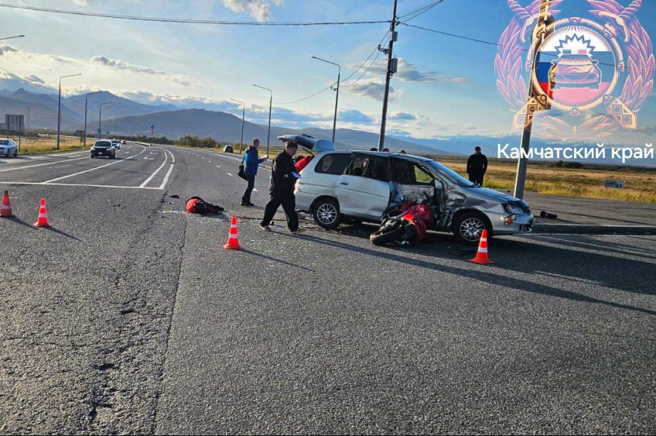 Мотоциклист без прав погиб при столкновении с иномаркой на Камчатке. Фото: Госавтоинспекция Камчатского края