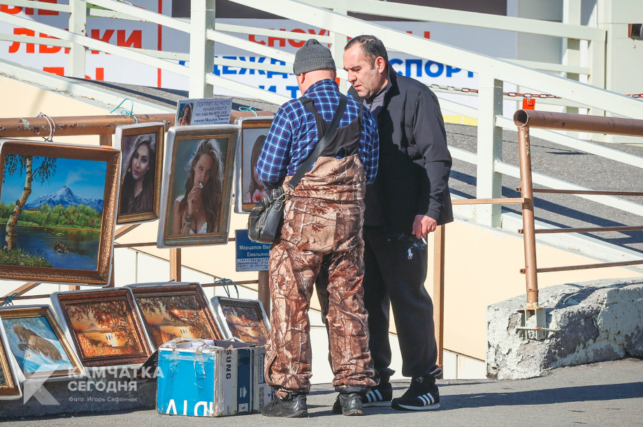 Путь художника: от школьных стенгазет до камчатских пейзажей. Фото: «Камчатка Сегодня» \ Игорь Сафончик. Фотография 10