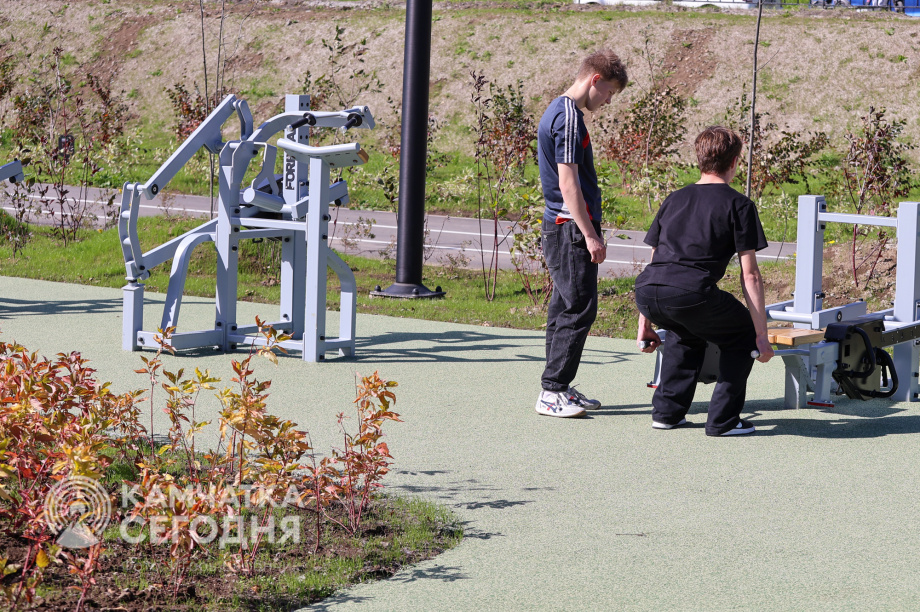 Обновленный стадион «Спартак» в Петропавловске-Камчатском встречает гостей (фоторепортаж). . Фотография 37