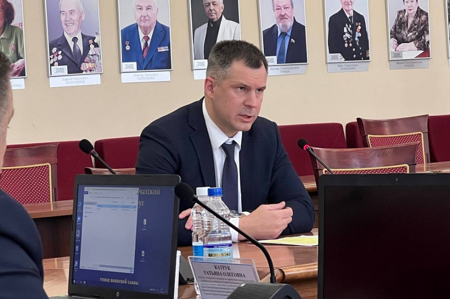 Петропавловск-Камчатский: Завершился финальный этап конкурса на должность главы городского округа. Фото:Дума ПКГО. Фотография 8