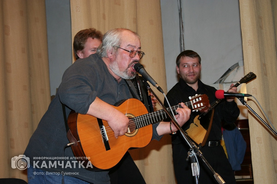 Камчатцы отмечают международный день бардовской песни. Фотоподборка. Фото: Виктор Гуменюк. Фотография 7
