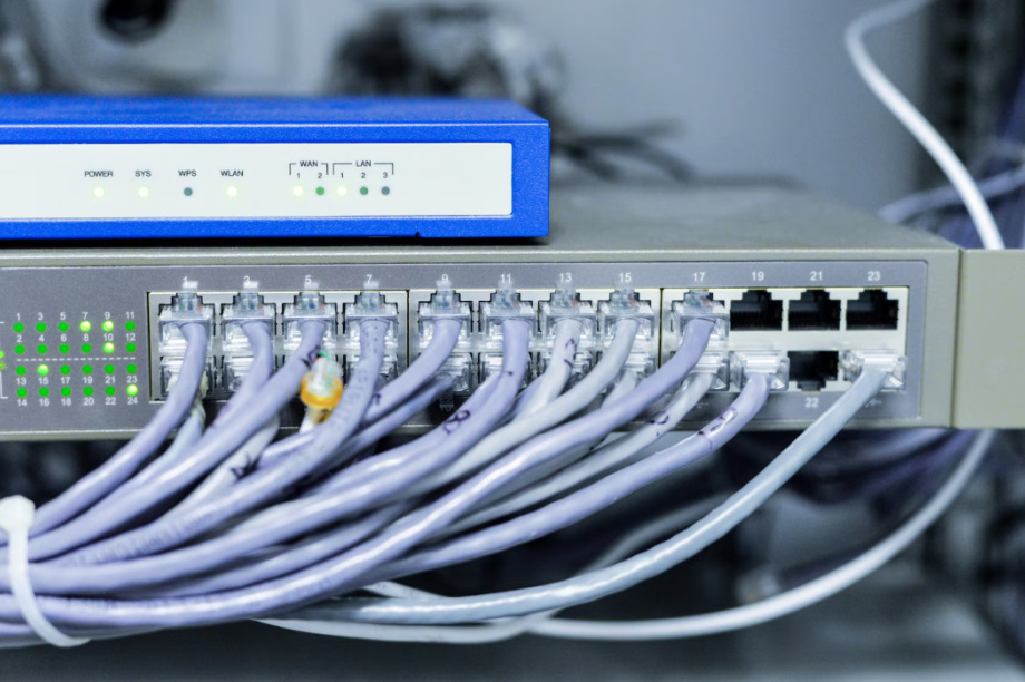Камчатка готовится к временной потере интернета. Изображение от Freepik.com