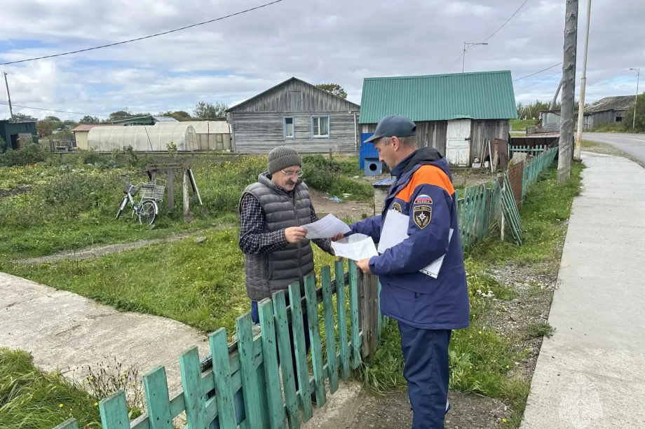 Паводок жителям села Соболево больше не угрожает. МАХ-канал ГУ МЧС России по Камчатскому краю. Фотография 2