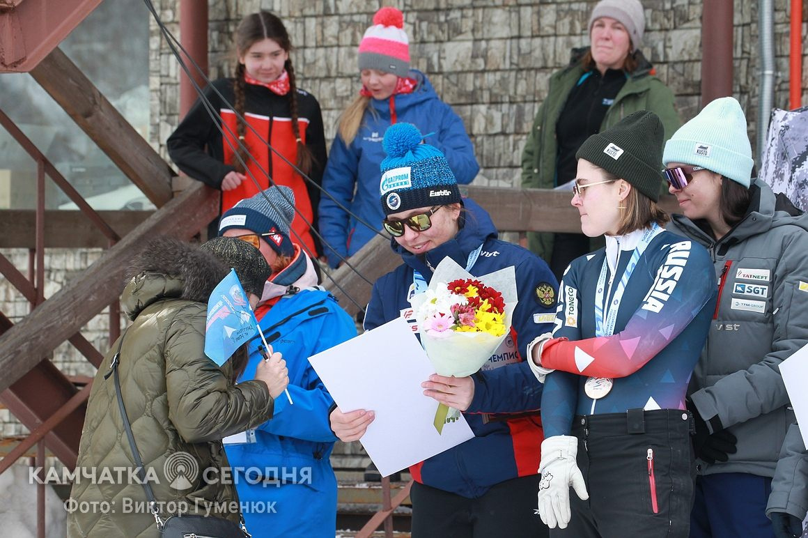 Командные соревнования по параллельному слалому провели на ГЛК «Морозная» на Камчатке. Фоторепортаж. . Фотография 123