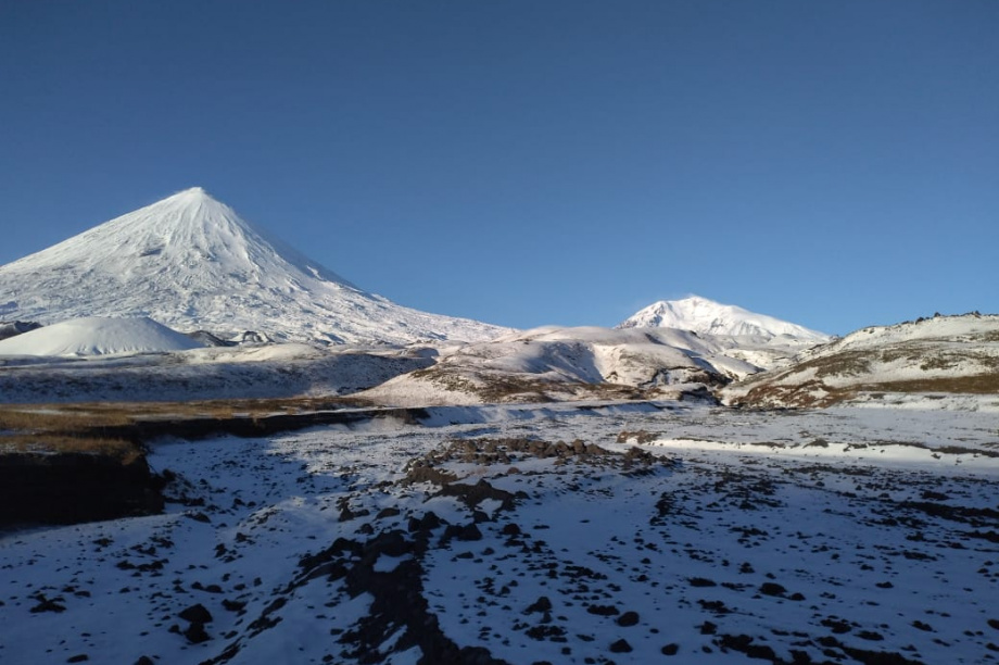 Спасатели начали восхождение на Ключевской вулкан в поисках пропавшего альпиниста. Фото и видео ПСО КГКУ «ЦОД». Фотография 2