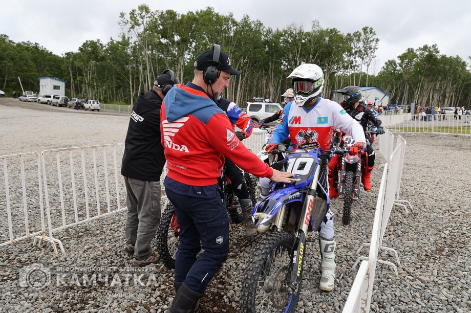 Сборная России победила на Кубке Содружества по мотокроссу на Камчатке. . Фотография 103