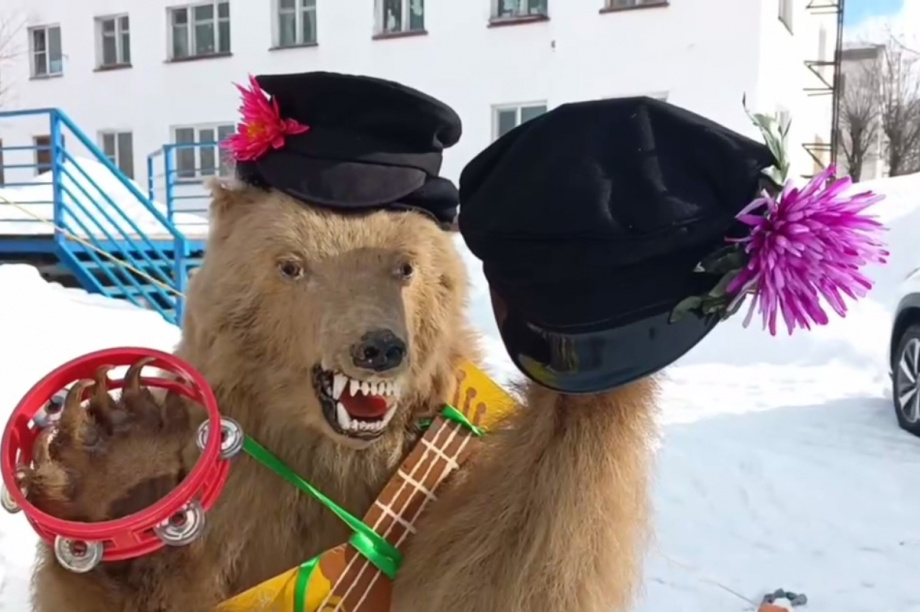 Масленичные гуляния и выборы Президента РФ в посёлке Вулканном на Камчатке.  Фото: скрин с видео Ивана Кулакова.. Фотография 3