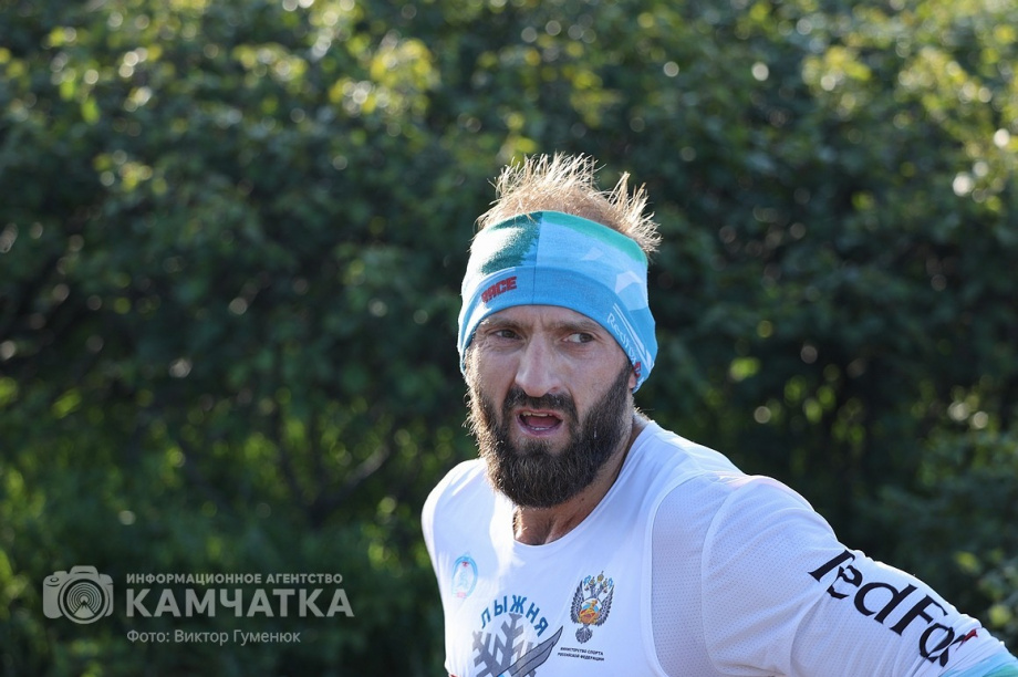 День вулкана на Камчатке собрал почти 2000 восходителей. фото: Виктор Гуменюк. Фотография 53