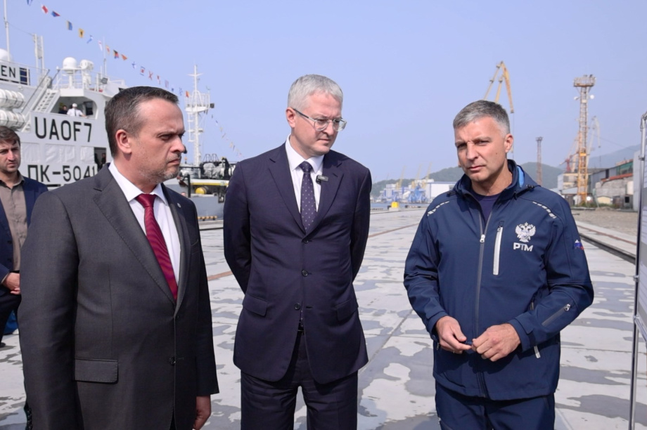 Причал № 9 морского порта Петропавловска-Камчатского начал работать после реконструкции. kamgov.ru. Фотография 5