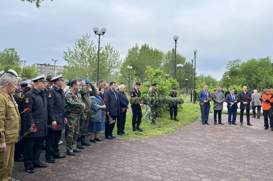 В Петропавловске-Камчатском почтили память ветеранов боевых действий. . Фотография 3