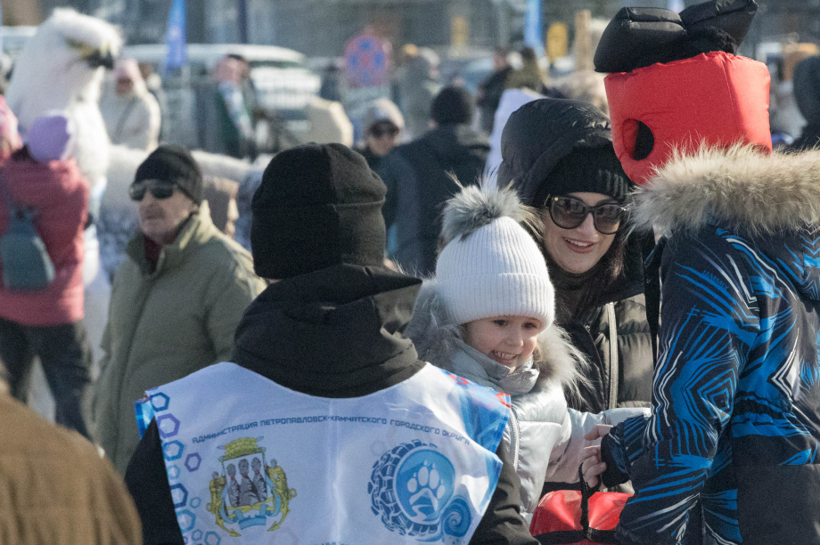 Фестиваль Снежный путь дарит тепло и веселье в конце зимы. Фото: «Камчатка Сегодня» \ Игорь Сафончик. Фотография 6