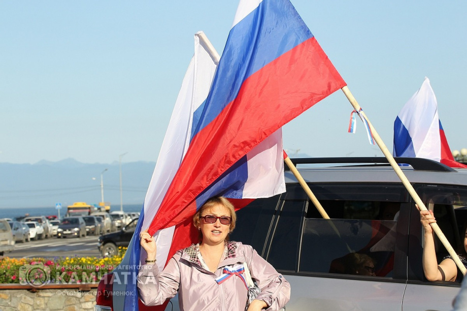 День Государственного флага России отмечает сегодня Камчатка. Фото: Виктор Гуменюк. Фотография 13