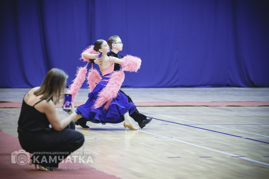 Юные танцоры Камчатки зажгли на Кубке ПКГО по танцевальному спорту (фоторепортаж). Фото: «Камчатка Сегодня» \ Игорь Сафончик. Фотография 12