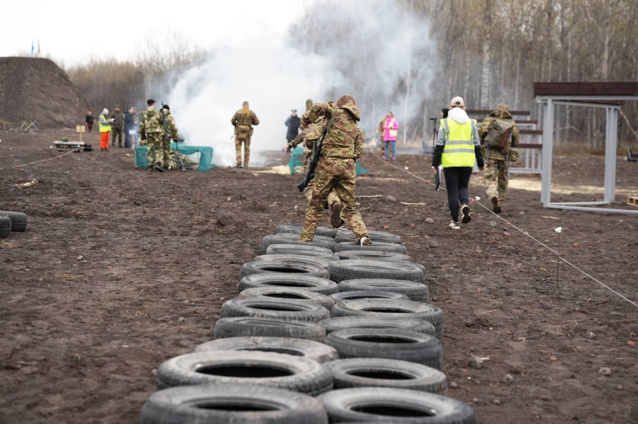 В Петропавловске-Камчатском завершился финал военно-спортивной игры «Зарница». Фото организаторов. Фотография 5
