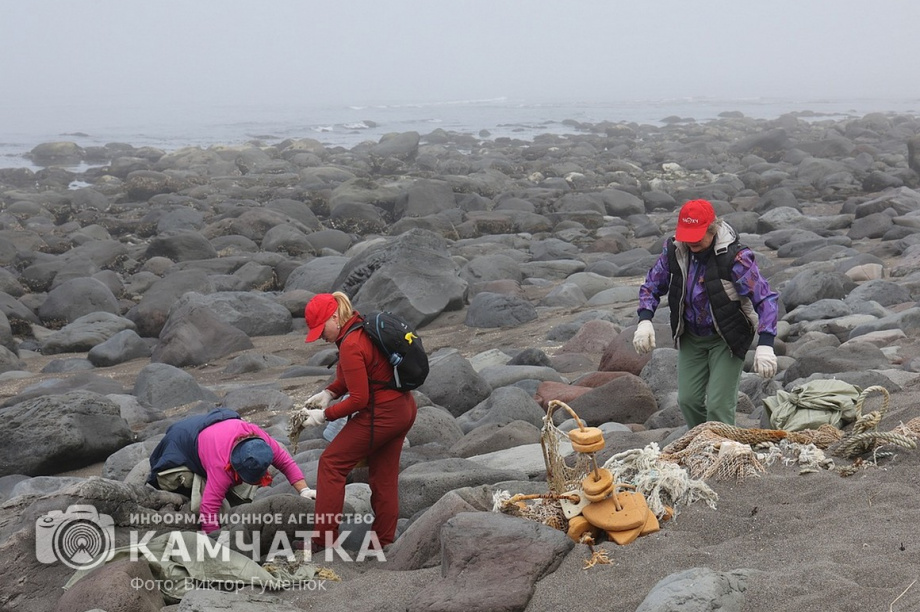 Заповедный берег юга Камчатки очистили от мусора. фото: Виктор Гуменюк. Фотография 46