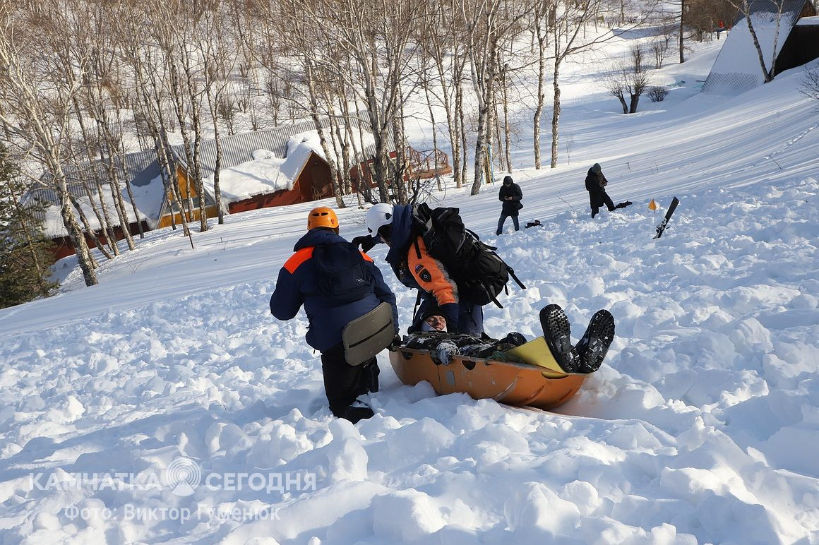 Тренировка по поиску людей в лавинах на Камчатке. Фоторепортаж. Фото: Виктор Гуменюк/ИА "Камчатка". Фотография 51