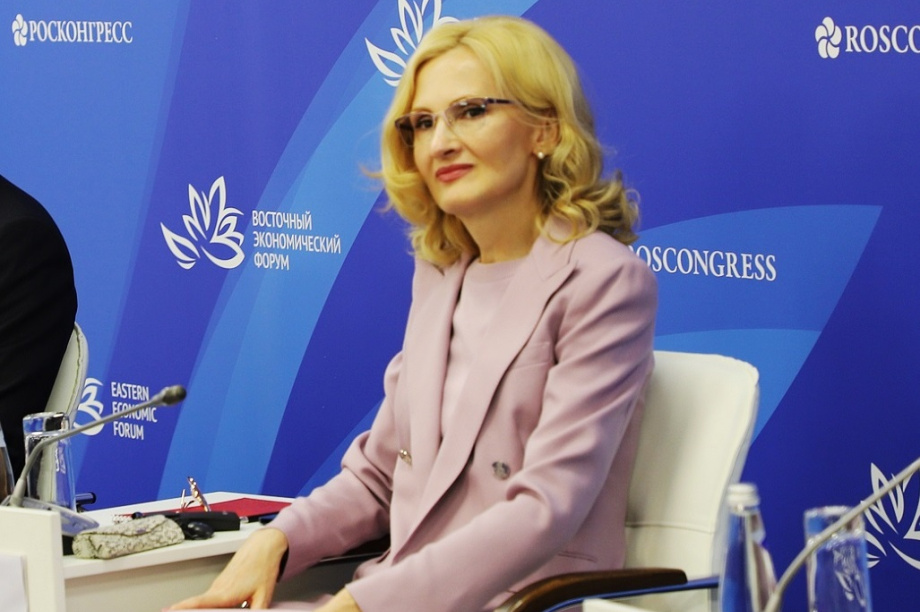 Ирина Яровая предложила создать телемедицинские консультационные центры для помощи врачам в регионах . 