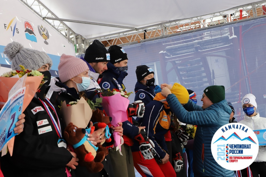Камчатские горнолыжники победили в командном зачёте чемпионата России. Фото: Виктор Гуменюк. Фотография 6