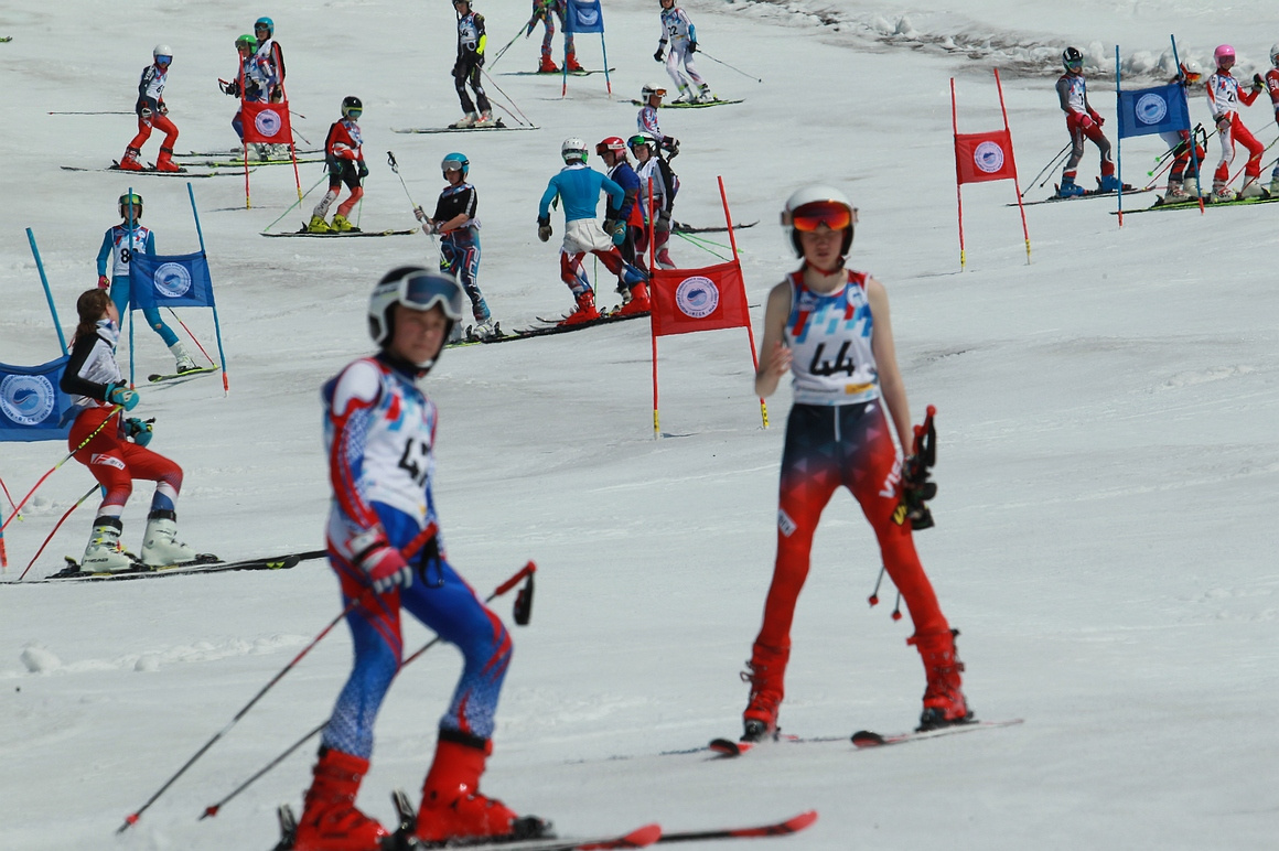 Июльские соревнования по горнолыжному спорту. Фоторепортаж. Фото: Виктор Гуменюк. Фотография 69