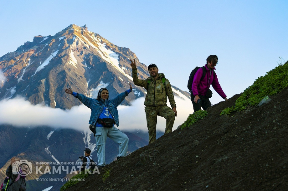 День вулкана на Камчатке собрал почти 2000 восходителей. фото: Виктор Гуменюк. Фотография 39
