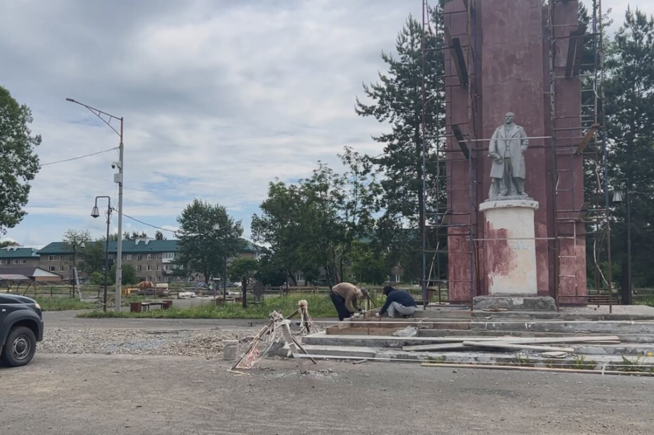 В Мильково  на Камчатке завершают благоустройство центральной площади. Фото: kamgov.ru