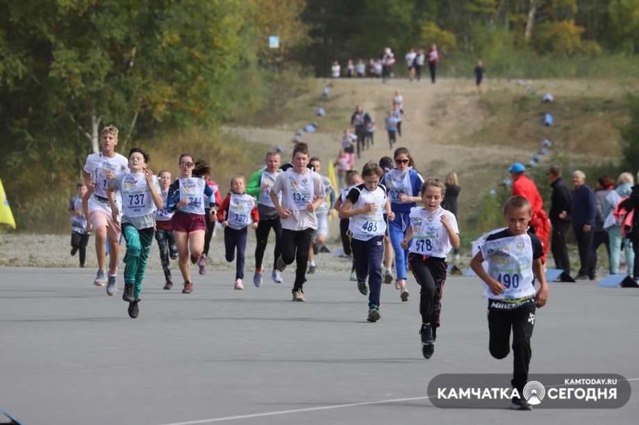 «Кросс нации 2021»: фоторепортаж Виктора Гуменюка. Фото: Виктор Гуменюк / информационное агентство «Камчатка». Фотография 42