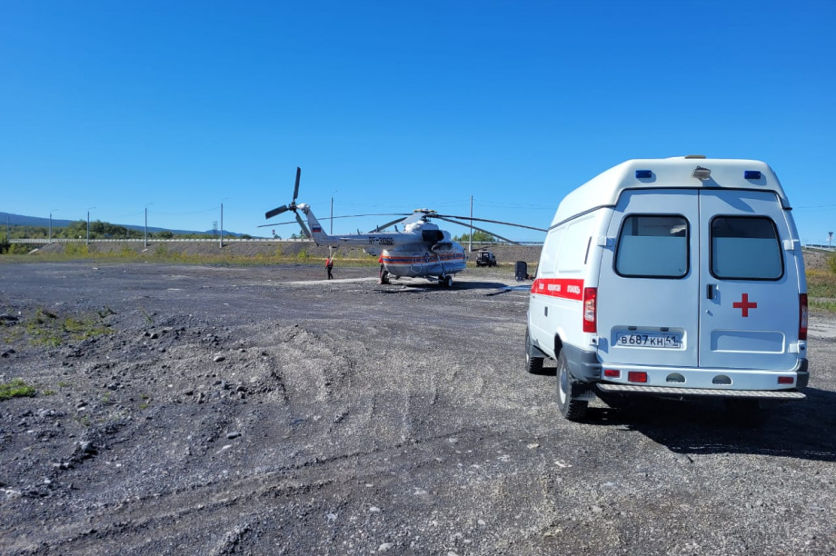 Выживших на Ключевском вулкане туристов  доставили в больницу. Фото: пресс-служба КГКУ "ЦОД". Фотография 3