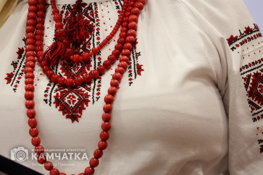 Святочные традиции вспоминали в краевой библиотеке Камчатки. Фото: Виктор Гуменюк. Фотография 8