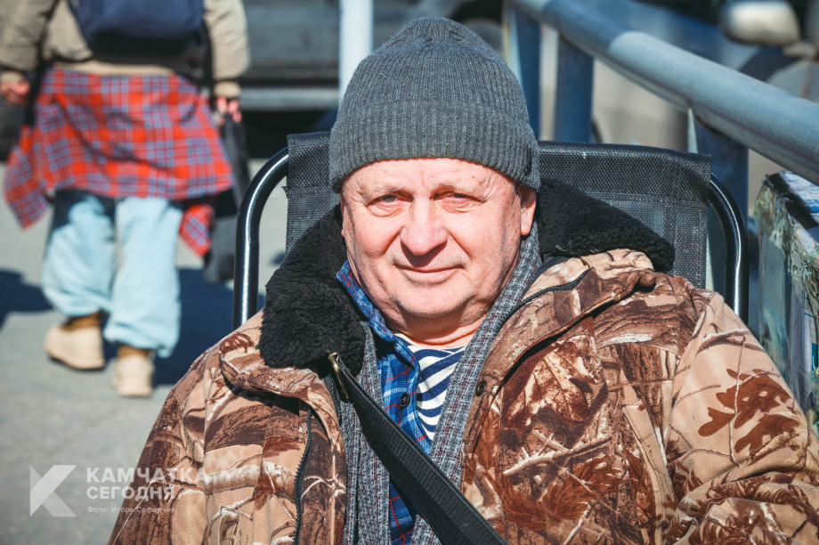 Путь художника: от школьных стенгазет до камчатских пейзажей. Фото: «Камчатка Сегодня» \ Игорь Сафончик. Фотография 1