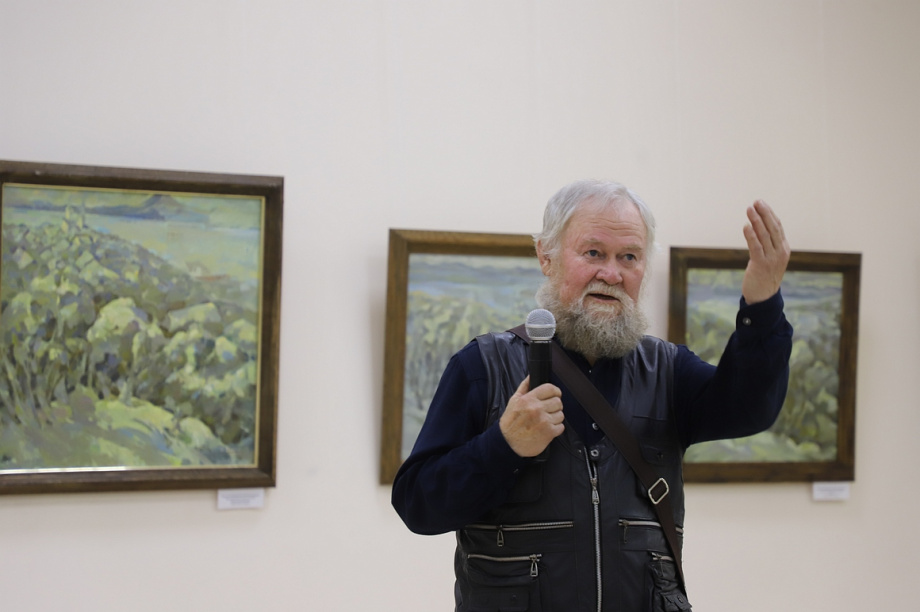 Выставка "А жизнь продолжается" открылась в художественном музее на Камчатке. Фоторепортаж. Фото: В. Гуменюк. Фотография 23