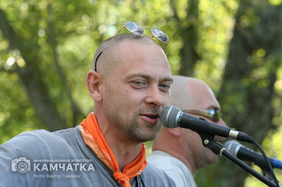 Камчатцы отмечают международный день бардовской песни. Фотоподборка. Фото: Виктор Гуменюк. Фотография 3
