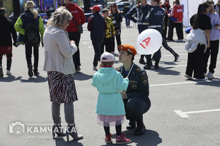Фестиваль детства и юности к Международному дню защиты детей провели на Камчатке. Фото: ИА «Камчатка»\Виктор Гуменюк. Фотография 17