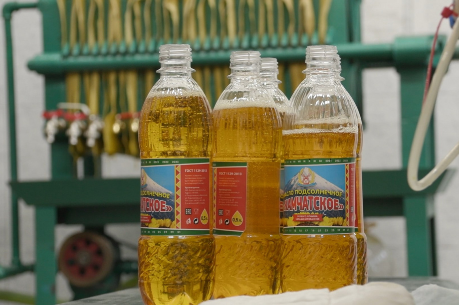 «Камчатское» растительное масло появилось на прилавках. Фото: правительство Камчатского края. Фотография 2