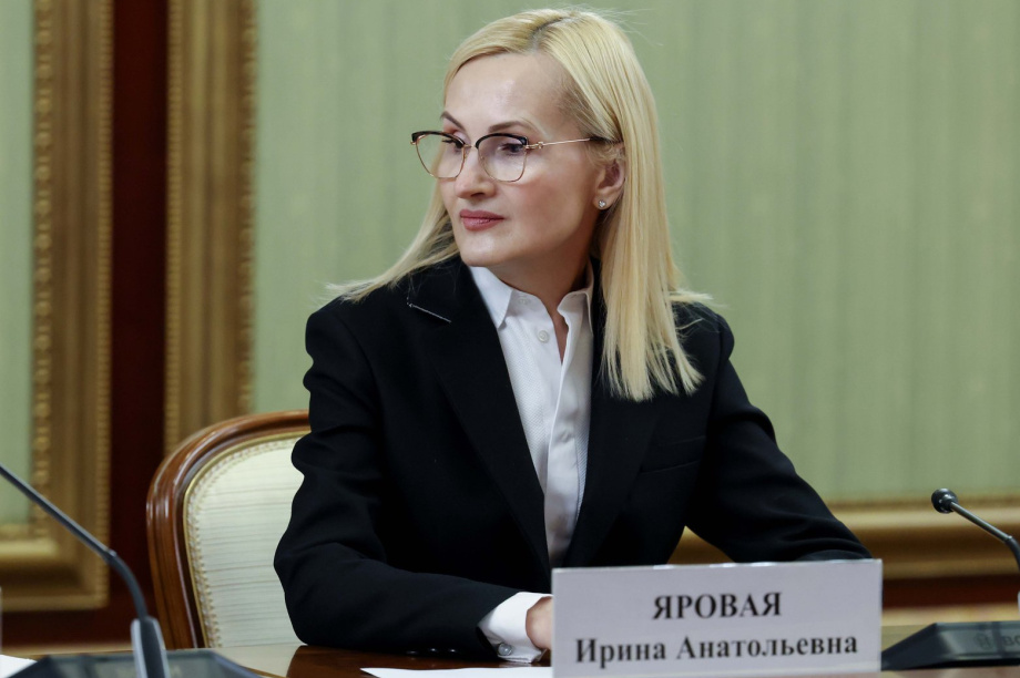 Ирина Яровая предложила расширить перечень инфекционных заболеваний для проверки трудовых мигрантов. Фото: пресс-служба Ирины Яровой. Фотография 1