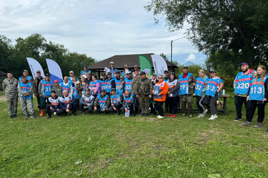 60 жителей Камчатки боролись за звание лучших рыбаков. Фото: vk.com/frskam. Фотография 1