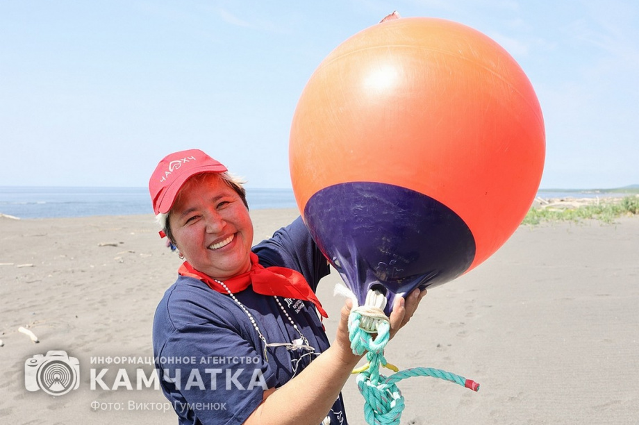 Заповедный берег юга Камчатки очистили от мусора. фото: Виктор Гуменюк. Фотография 25