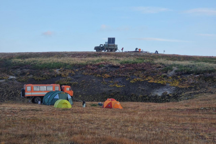 Третью сейсмостанцию установили на вулкане Горелом на Камчатке. Фото: t.me/kamgu_beringa, t.me/kbgsras. Фотография 1