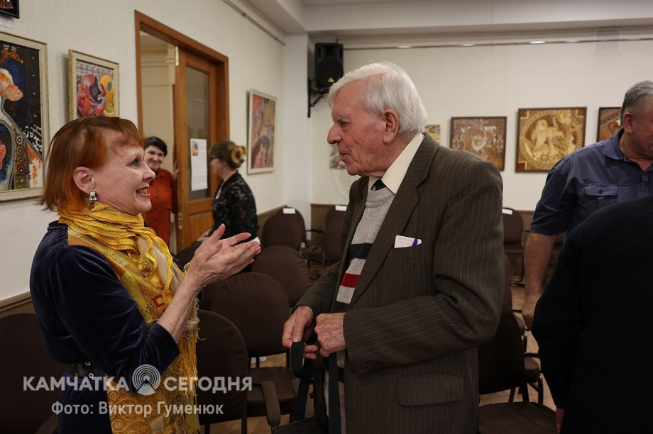 Юбилейный творческий вечер писателя Геннадия Струначева-Отрока. Фоторепортаж . Фото: Виктор Гуменюк. Фотография 24