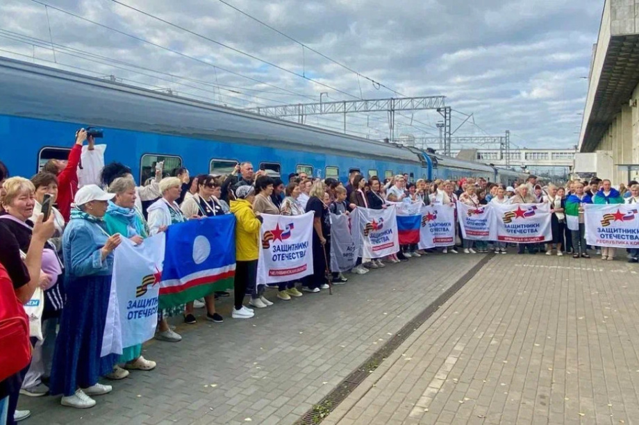 Семьи героев СВО с Камчатки отправились в путешествие по России по железной дороге. Фото: фонд «Защитники Отечества». Фотография 2
