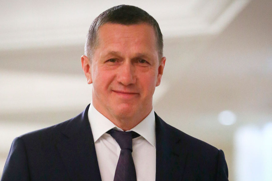 Юрий Трутнев поздравил ветеранов, жителей Дальнего Востока с Днем Победы. 