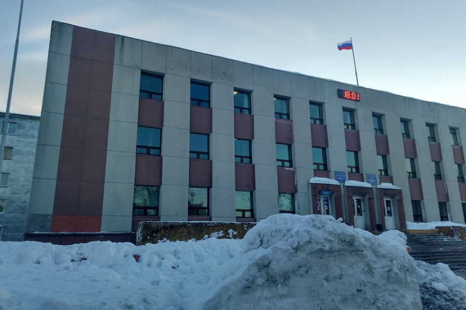 Суд заставил чиновников камчатского города Вилючинск привести в порядок придомовую дорогу. Фото: открытые источники