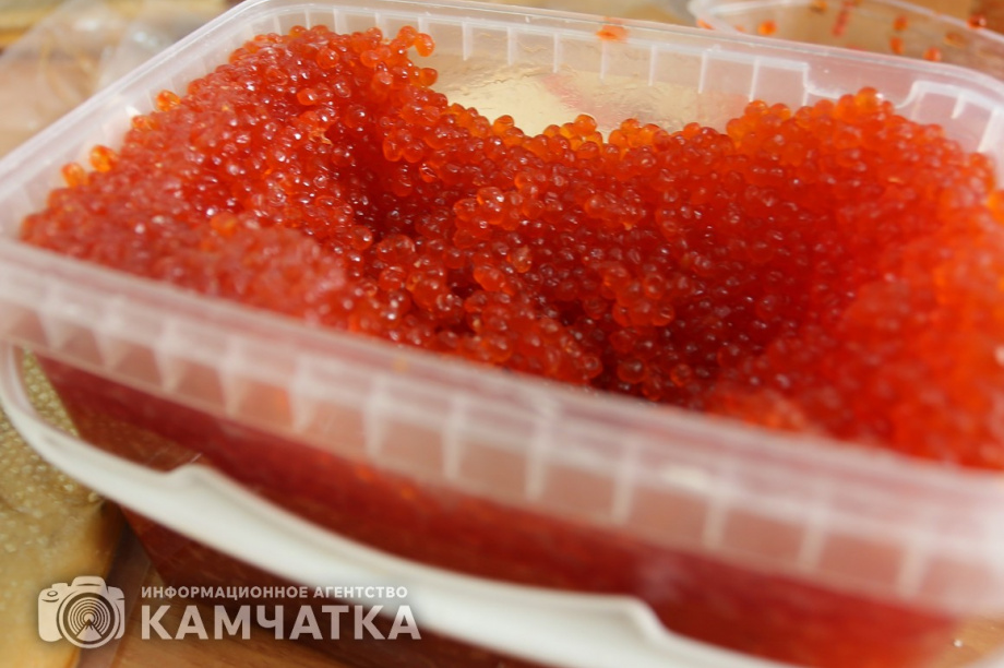 Пять нарушений при перевозках икры за последние дни выявили на Камчатке. фото: ИА "Камчатка"
