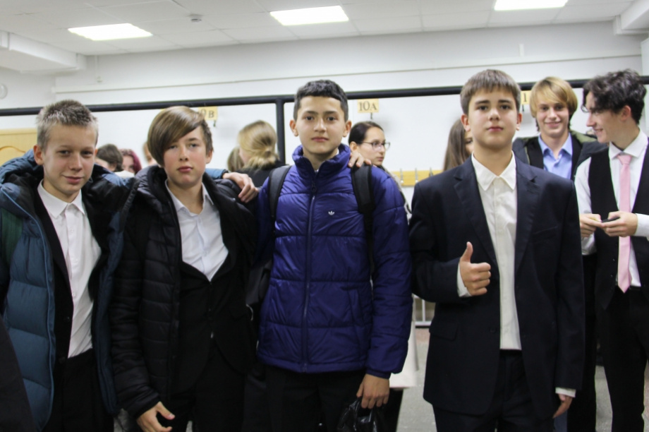Современная раздевалка появилась в петропавловской гимназии №39 благодаря депутатам. Фото: ЗСКК. Фотография 8