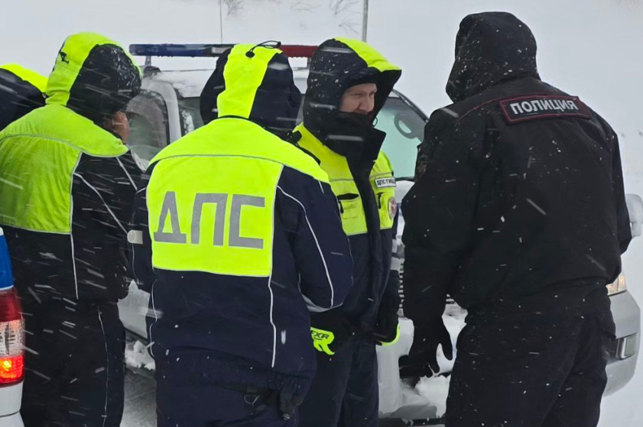 Губернатор вводит ручное регулирование дорожного движения в Петропавловске. Фото: ТГ- канал Госавтоинспекция Камчатки